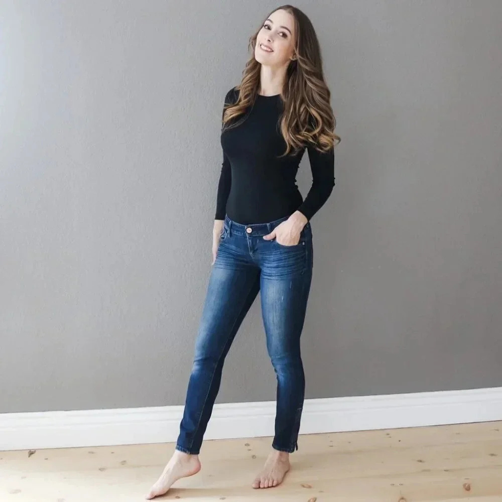 Express Jeans - Picture 3 of 8